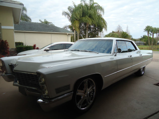 1967 Cadillac DeVille WHITE - photo 5
