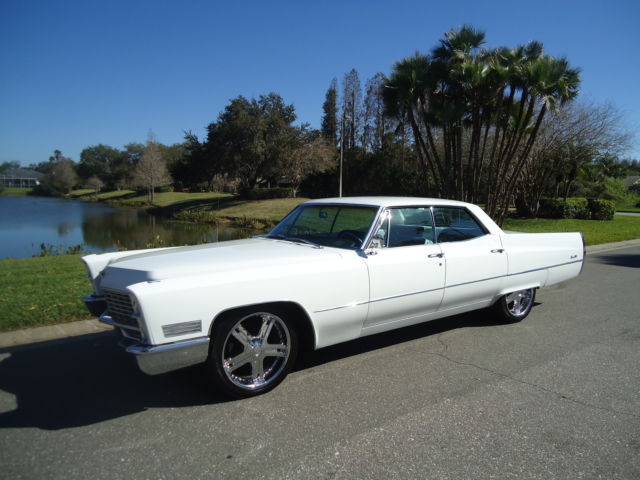 1967 Cadillac DeVille WHITE - photo 12