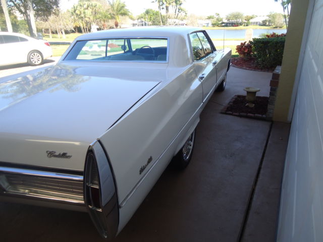 1967 Cadillac DeVille WHITE - photo 5