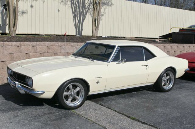 1967 Camaro Base Coupe Capri Cream LS1 T56 6-Speed 500HP 67k Original Miles 1967 Chevrolet Camaro Base