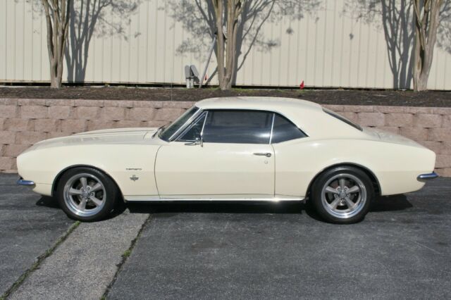 1967 Chevrolet Camaro Base - photo 2