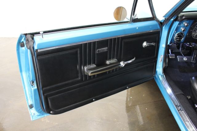 1967 Chevrolet Camaro RS - photo 11