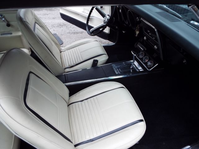 1967 Chevrolet Camaro R S - photo 10