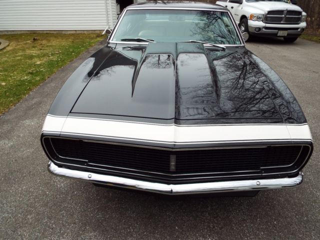 1967 Chevrolet Camaro R S - photo 6