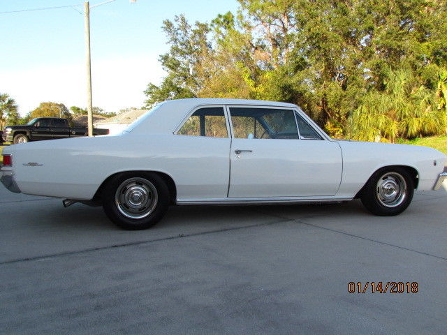 1967 Chevrolet Chevelle 300 Deluxe - photo 2