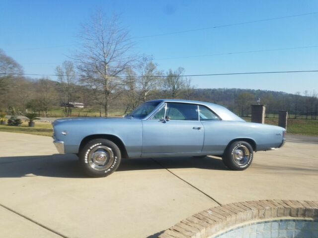 1967 Chevelle Malibu, Hard Top, Two Door 1967 Chevrolet Chevelle Factory stainless Trim