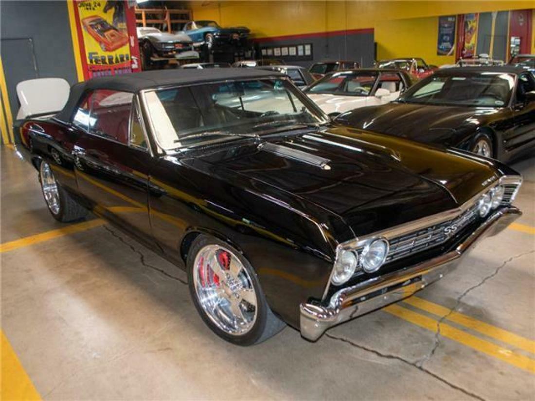 1967 Chevelle Resto-Mod Convertible, 572/700hp 1967 Chevrolet Chevelle Resto-Mod