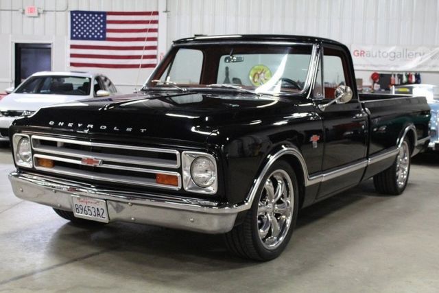 1967 Chevrolet C-10 --