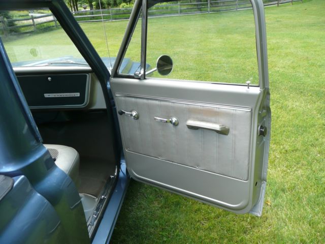 1967 Chevrolet C-10 Custom Level 327 V8 Automatic - photo 8