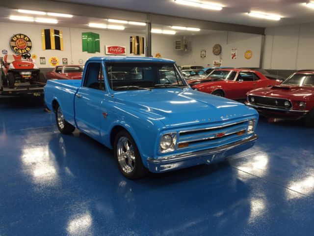1967 Chevrolet C-10 - photo 2