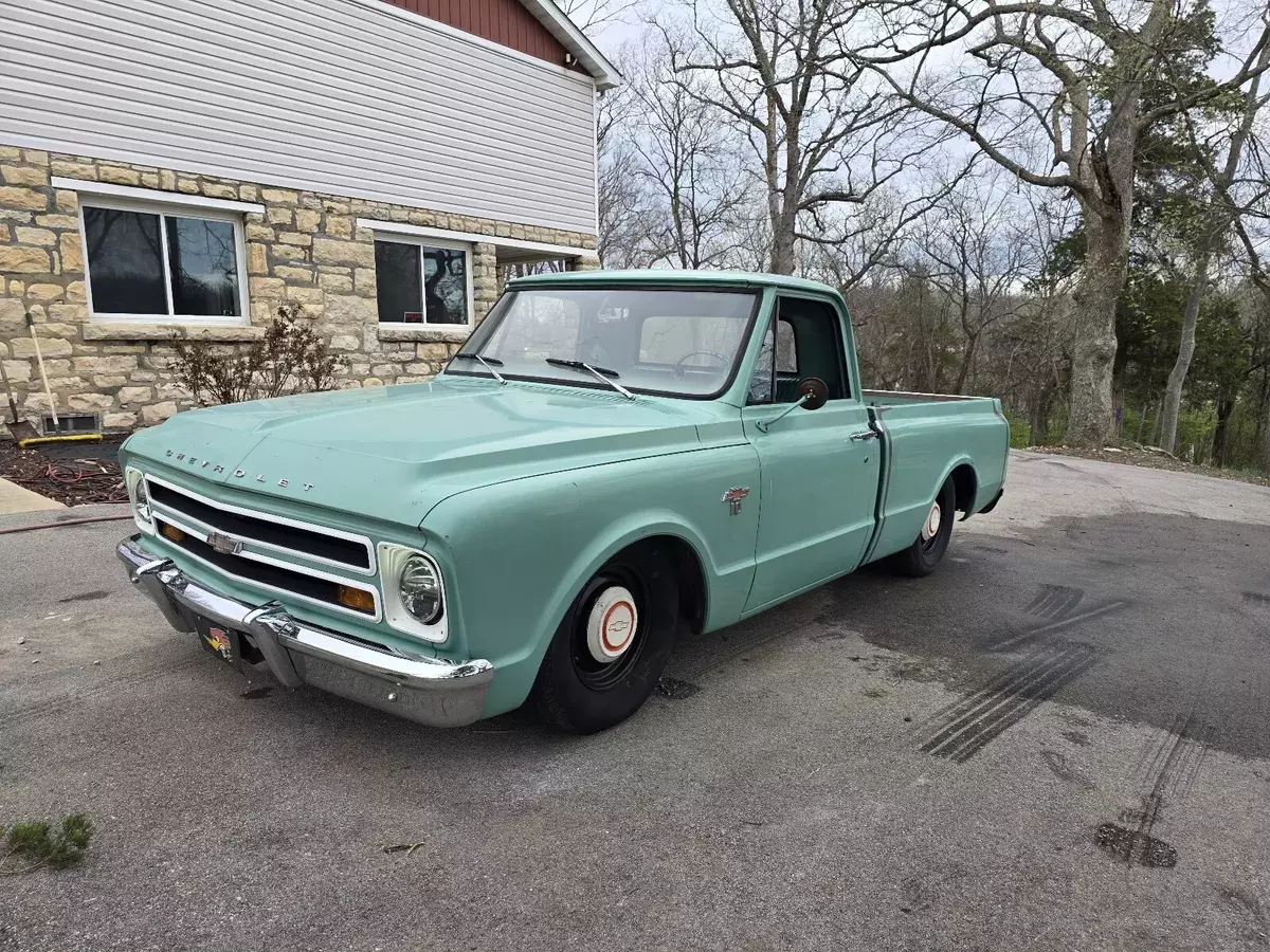 1967 Chevrolet C-10 Pickup Green 1967 Chevrolet C-10