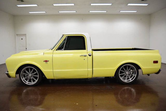 1967 Chevrolet C-10 SWB Big Window LS - photo 4