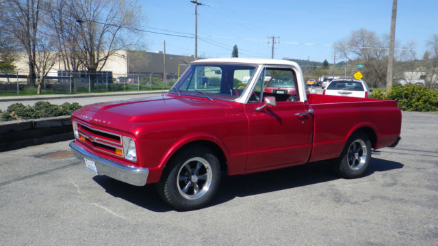 1967 CHEVROLET C10, 2WD, SHORT BOX, CST, PICKUP 1967 Chevrolet C-10