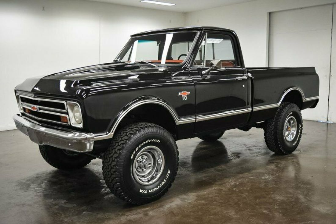 1967 Chevrolet C-10 CST CUSTOM 4X4 - photo 3