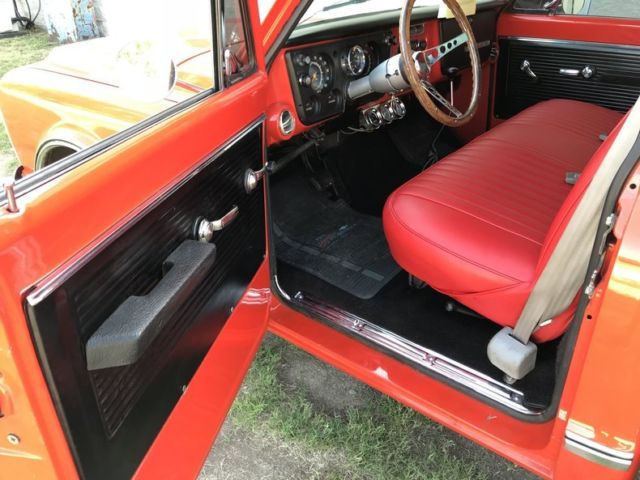 1967 Chevrolet C-10 Custom Cab big window AC PS PB Coys - photo 11