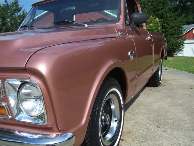 1967 Chevrolet C-10 CUSTOM - photo 3