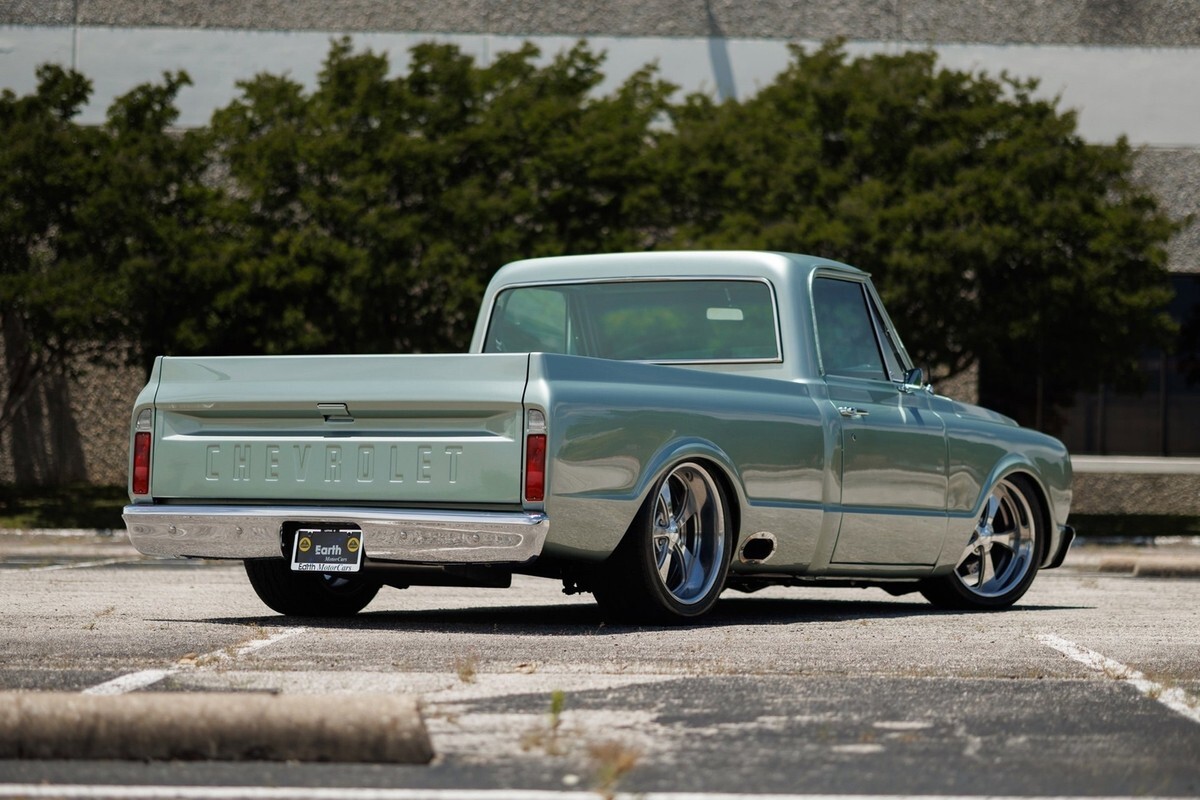 1967 Chevrolet C10 LS3 Custom Restomod Truck - photo 8