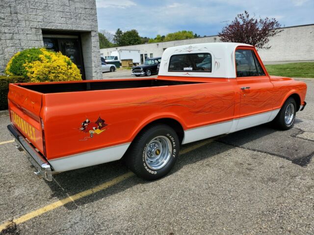 1967 Chevrolet C-10 Long Bed Pickup - photo 2