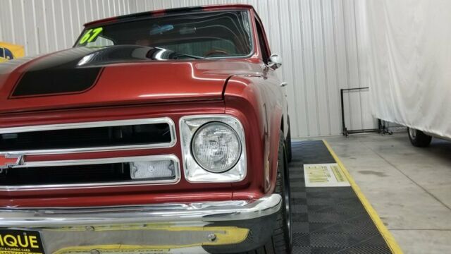 1967 Chevrolet C10 Stepside Pickup - photo 3