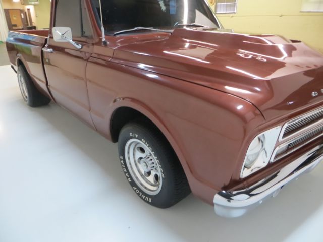 1967 Chevrolet C-10 Short Wide Bed - photo 10