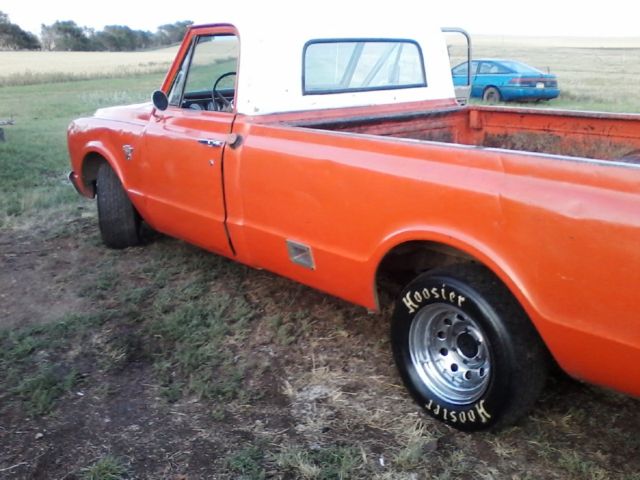 1967 Chevrolet C10 Standard 250 Inline 6 with 4 Speed Transmission Clean Driver 1967 Chevrolet C-10