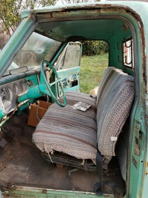 1967 Chevrolet C-10 - photo 2