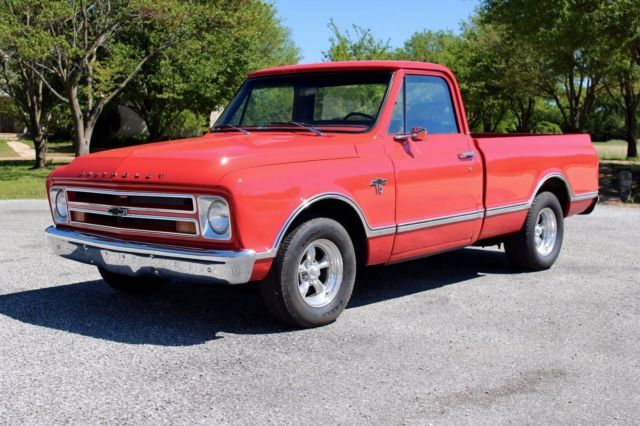 1967 Chevrolet C10 V8 Automatic Houndstooth Torque thrust wheels SWB 1967 Chevrolet C-10 C10