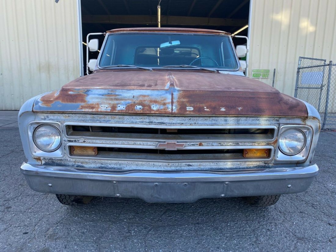 1967 Chevrolet C/K Pickup 2500 CST - photo 2