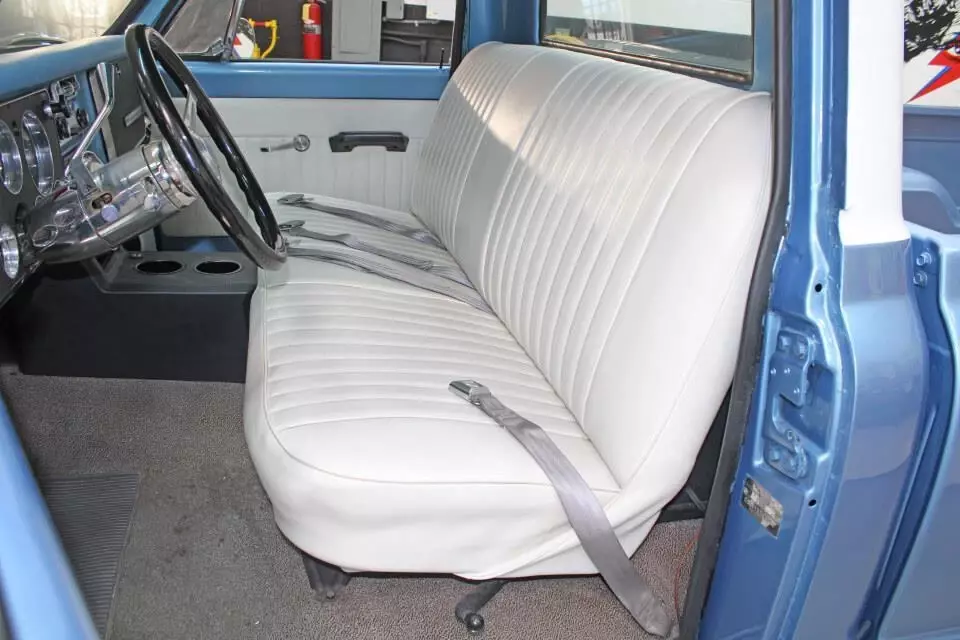 1967 Chevrolet C20 - photo 11