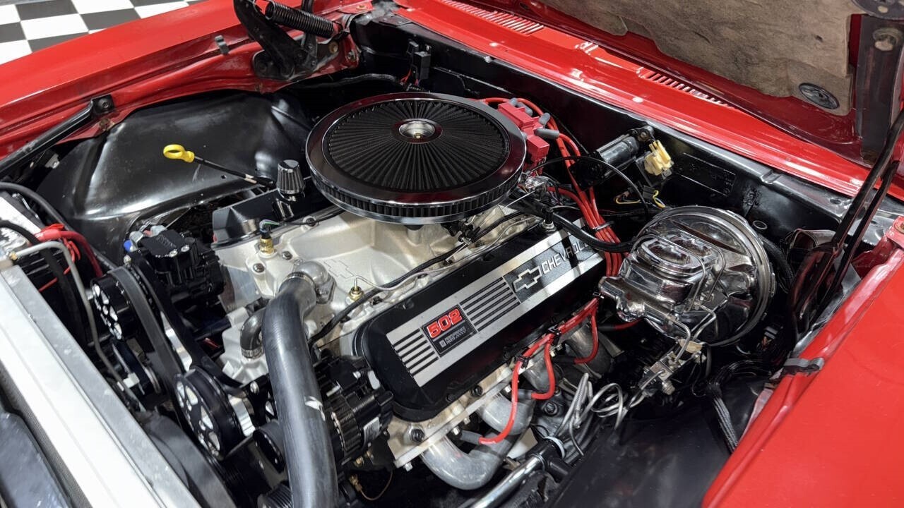 1967 Chevrolet Camaro 502cid CRATE ENGINE OVERDRIVE 700R4 WILWOOD AC - photo 10
