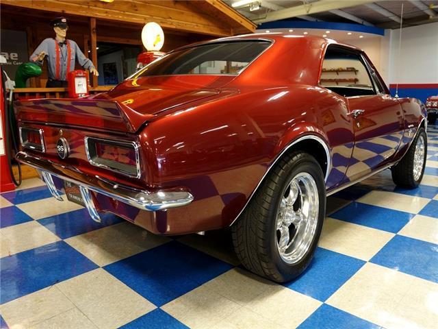 1967 Chevrolet Camaro SS Badges / V8 / 4 speed / Custom Metallic Paint - photo 11