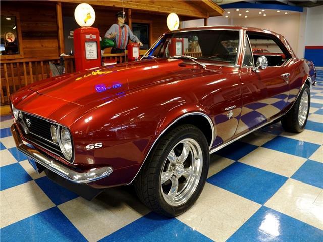 1967 Chevrolet Camaro SS Badges / V8 / 4 speed / Custom Metallic Paint - photo 5