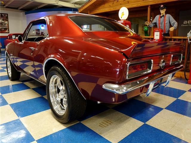 1967 Chevrolet Camaro SS Badges / V8 / 4 speed / Custom Metallic Paint - photo 6