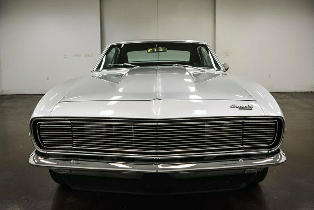 1967 Chevrolet Camaro RS - photo 2