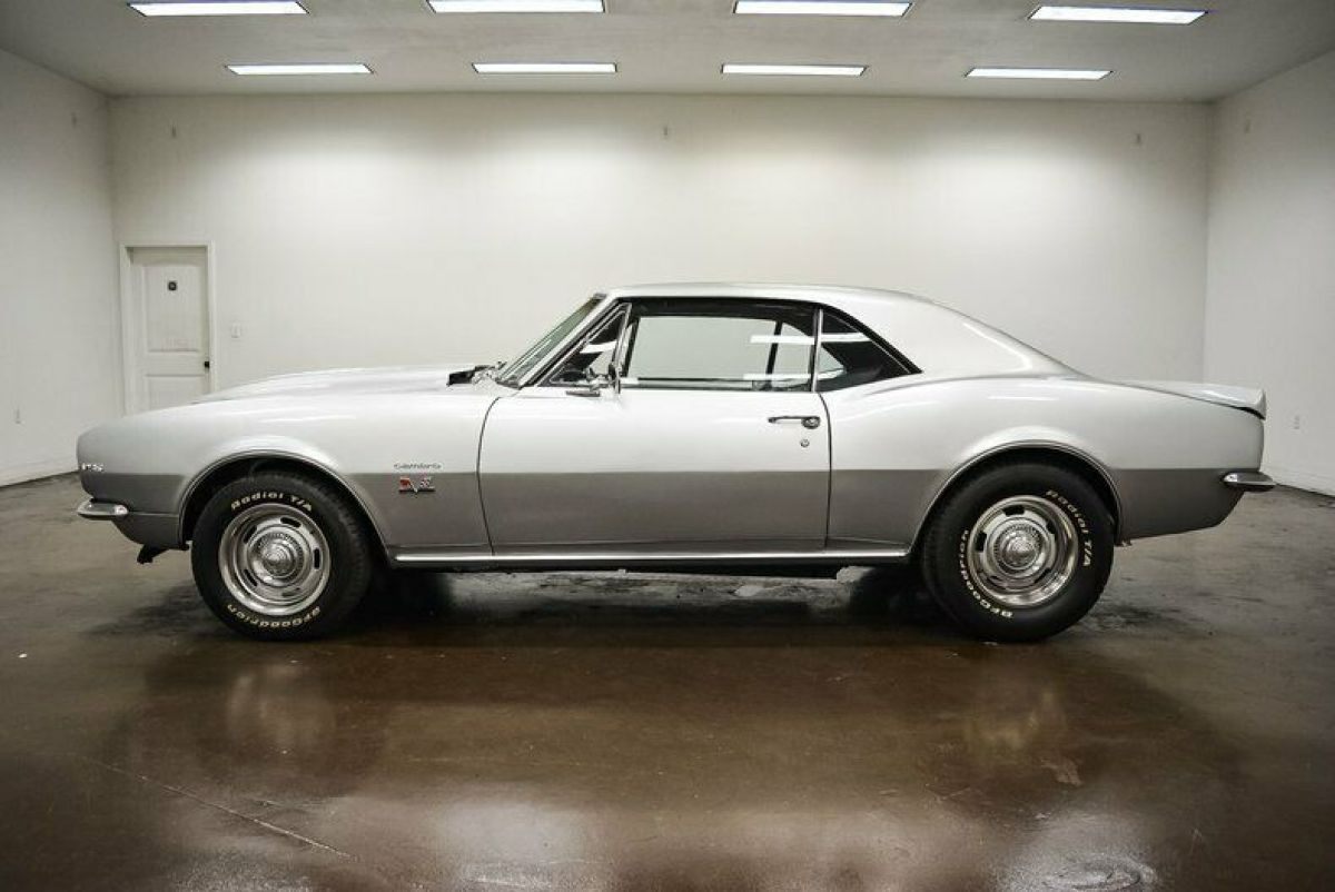 1967 Chevrolet Camaro RS - photo 4