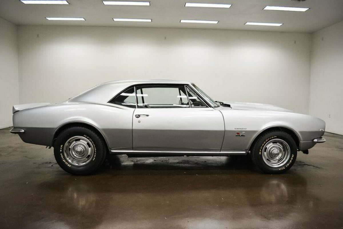1967 Chevrolet Camaro RS - photo 8