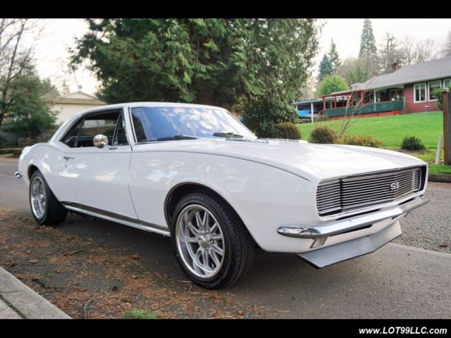 1967 Chevrolet Camaro RS SS 4 SPEED MANUAL Restomod - photo 4