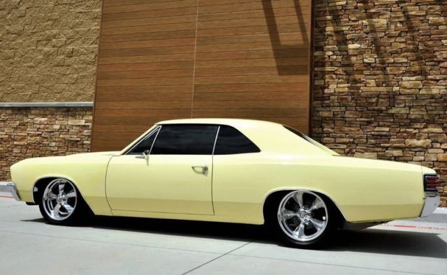 1967 Chevrolet Chevelle BUTTERCUP YELLOW with an Iron Headed SBC CRATE 383 - photo 4