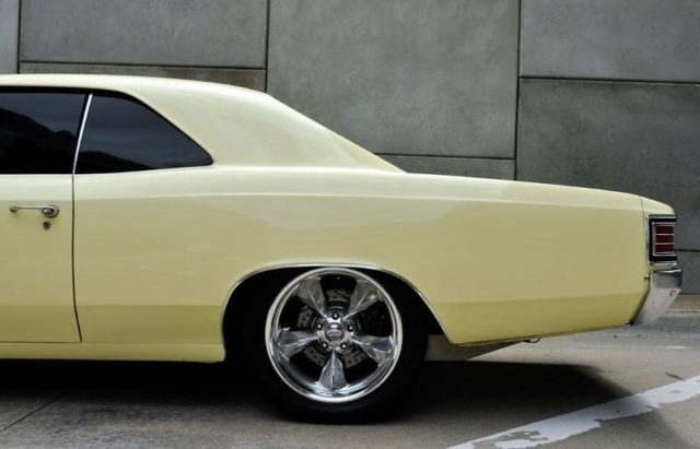 1967 Chevrolet Chevelle BUTTERCUP YELLOW with an Iron Headed SBC CRATE 383 - photo 9