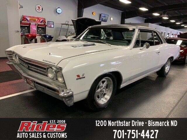 1967 Chevrolet Chevelle malibu 4 Speed Manual 396 white driver 1967 Chevrolet Chevelle malibu