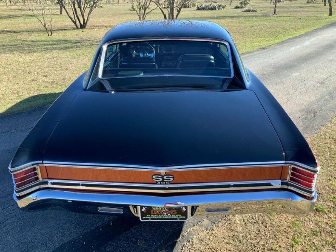 1967 Chevrolet Chevelle RESTOMOD 700 HP 5 SPD HYDRA BOOST BRAKES AWESOME D - photo 5