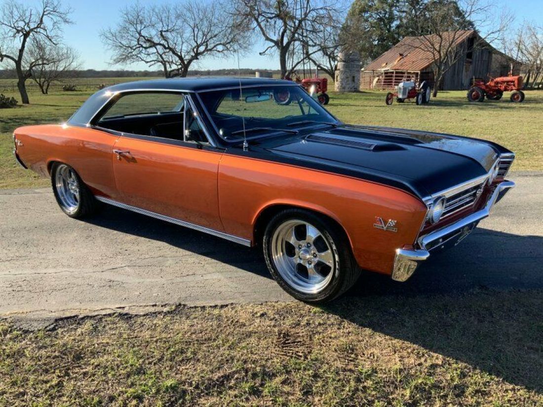 1967 Chevrolet Chevelle RESTOMOD 700 HP 5 SPD HYDRA BOOST BRAKES AWESOME D - photo 7