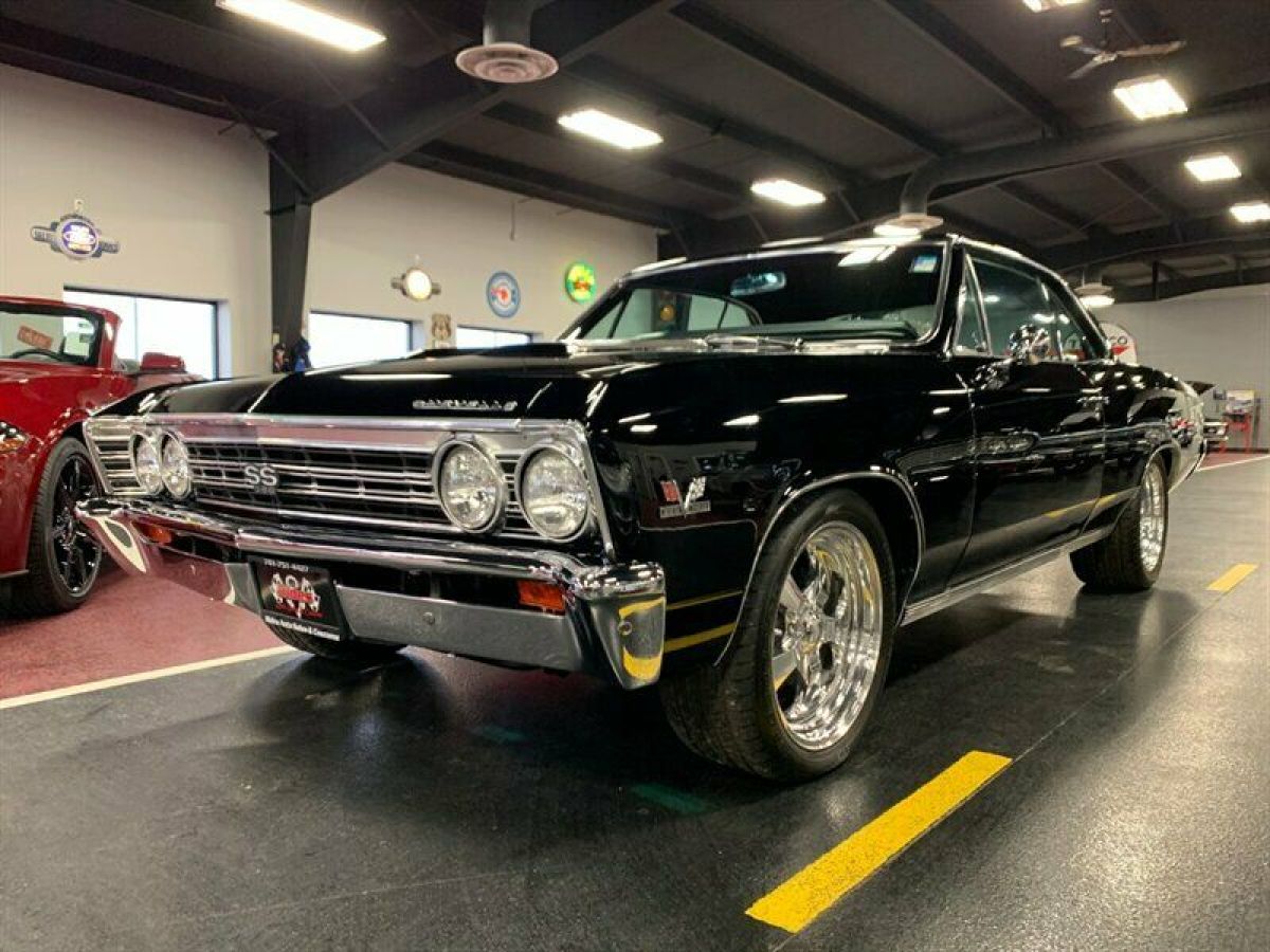 1967 Chevrolet Chevelle SS Custom 396 AC BLACK stance clean nice 1967 Chevrolet Chevelle SS Custom