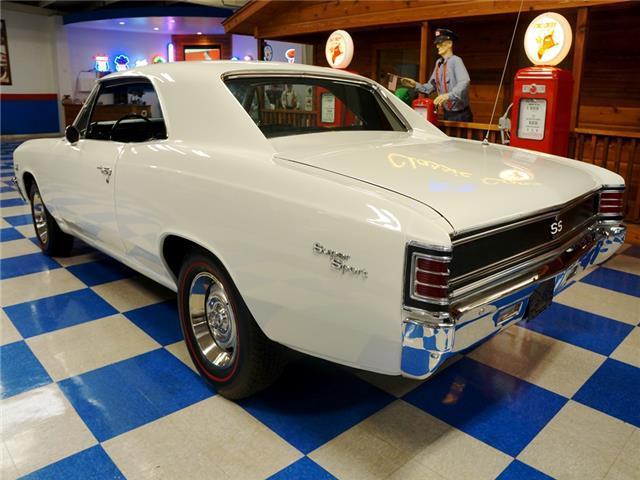 1967 Chevrolet Chevelle -- - photo 6