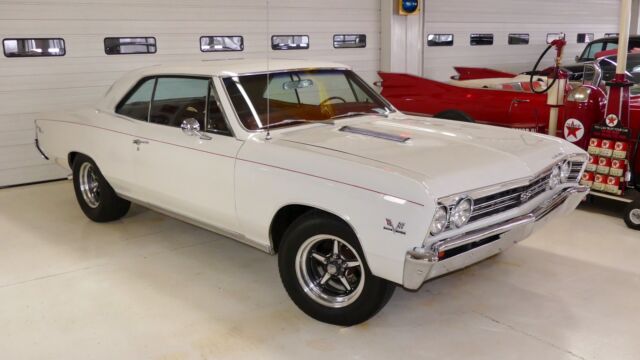 1967 Chevrolet Chevelle SS SS 78391 Miles Ermine White 2-DOOR HARDTOP 454 4 Spee 1967 Chevrolet Chevelle SS