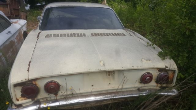 1967 Chevrolet Corvair - photo 2