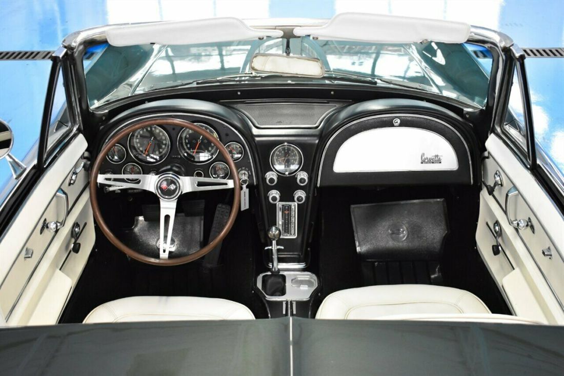 1967 Chevrolet Corvette - photo 2