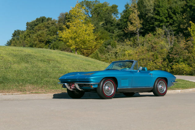 1967 Chevrolet Corvette Convertible - photo 5