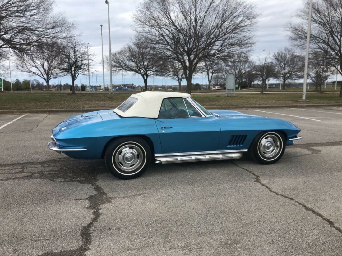 1967 Chevrolet Corvette - photo 10