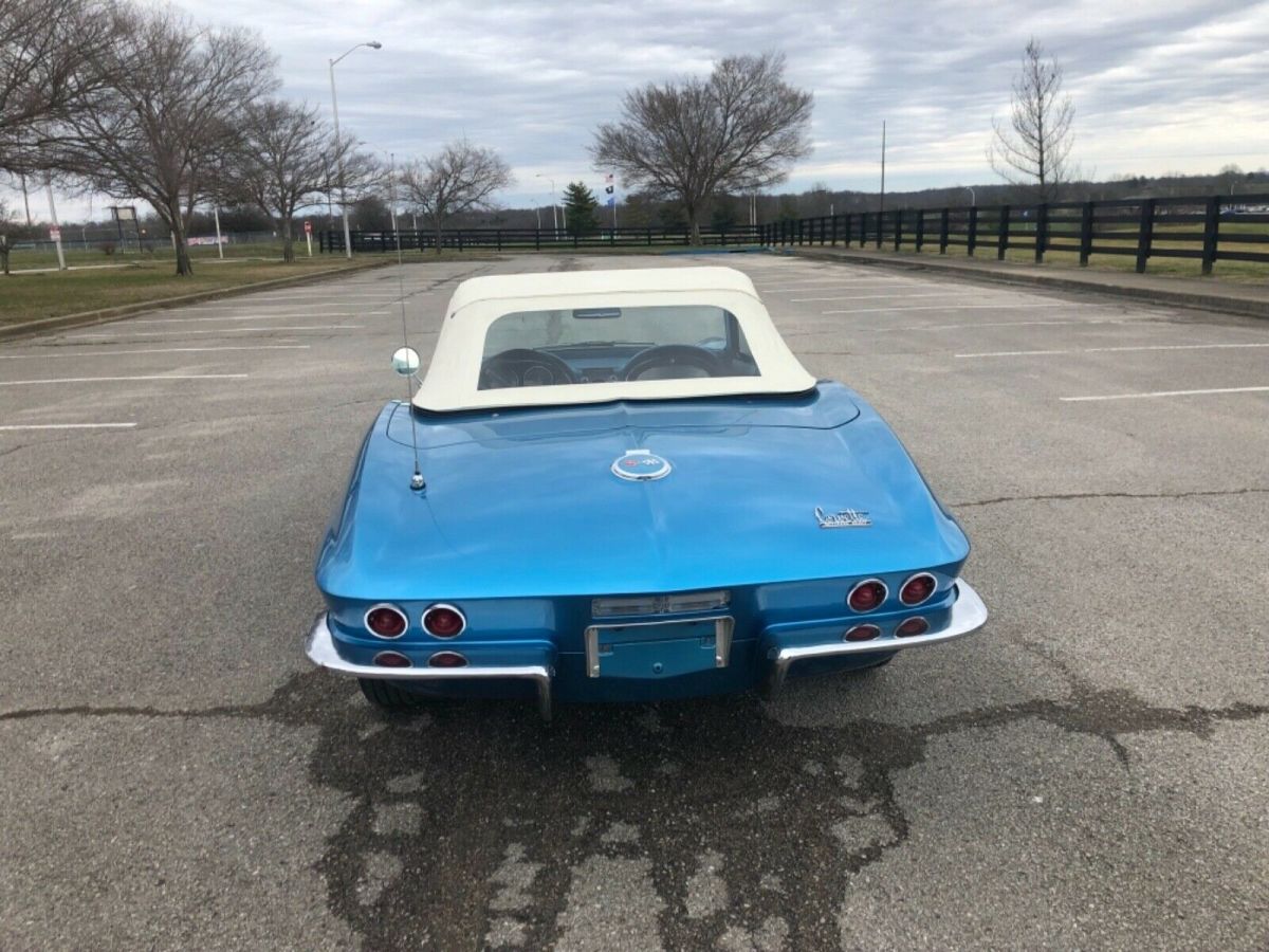 1967 Chevrolet Corvette - photo 9
